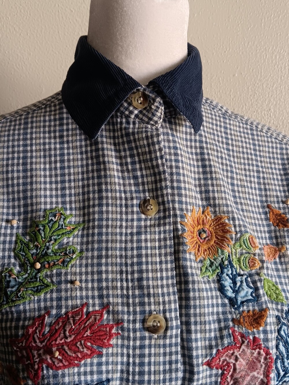 90s Fall Embroidered Leaf Blue Gingham Cropped Button-Up Cut-off Sz. Small - Picture 3 of 11